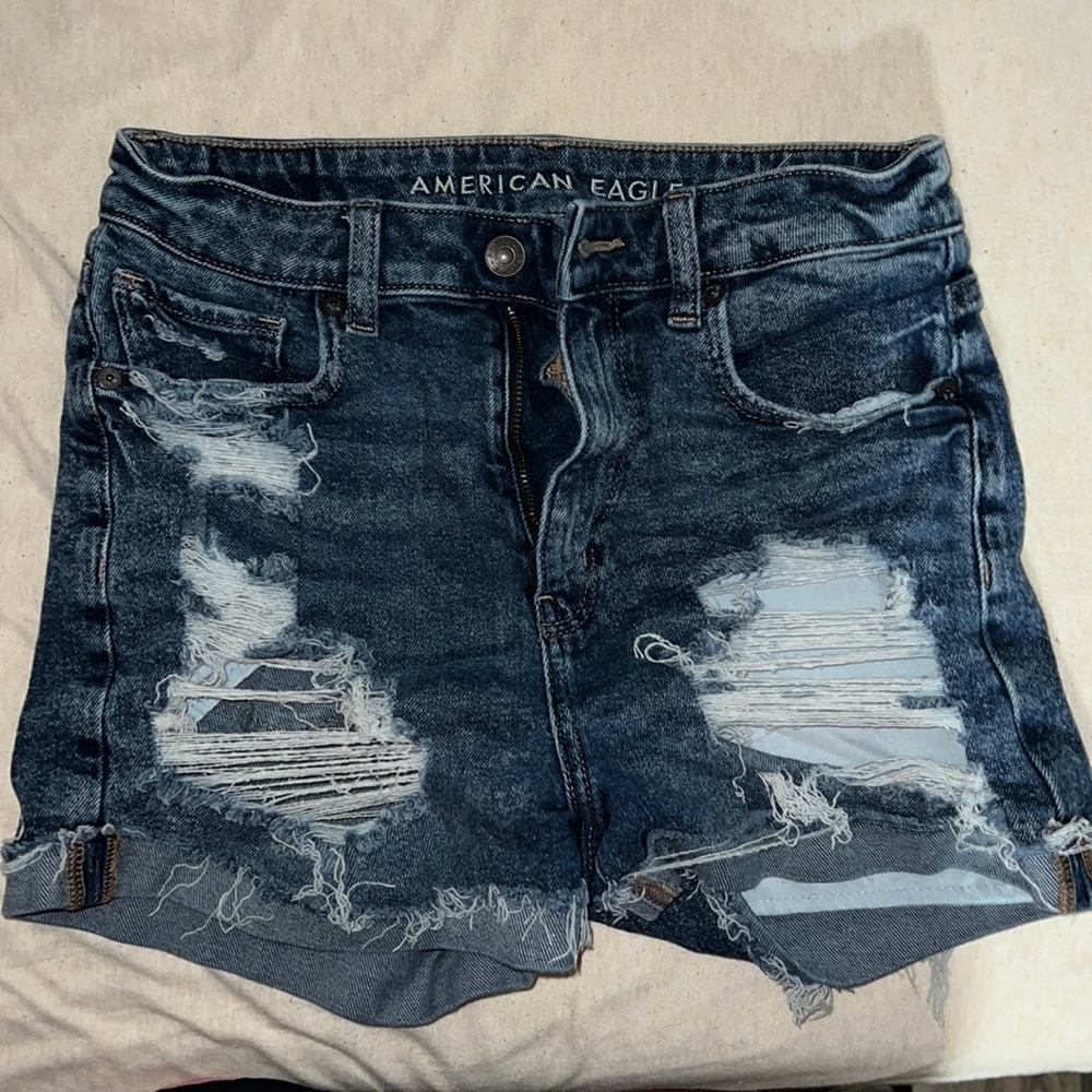 American Eagle Mom Short